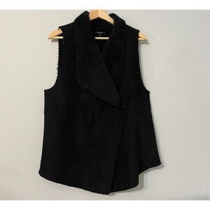 Stella Dot Chalet Vest Womens Black Size Large V-neck Collar Snap Faux Suede